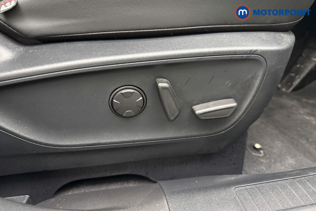 Used Ford Kuga 2025 for sale - 77286500: Photo 32