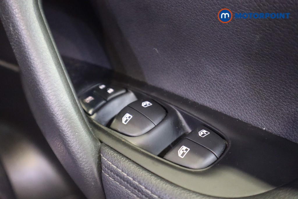 Used Nissan Qashqai 2019 for sale - 77225948: Photo 21