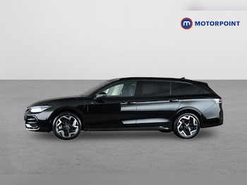 Used Volkswagen Passat 2025 for sale - 79408400: Photo