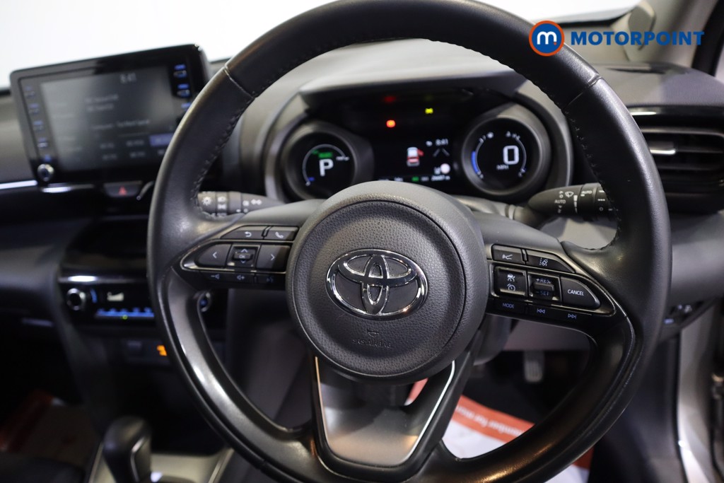 Used Toyota Yaris Cross 2023 for sale - 76184715: Photo 11