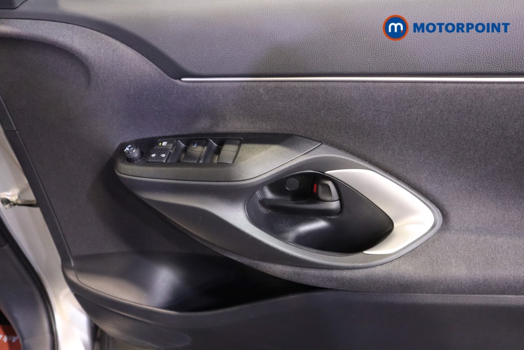 Used Toyota Yaris Cross 2023 for sale - 76184715: Photo 16