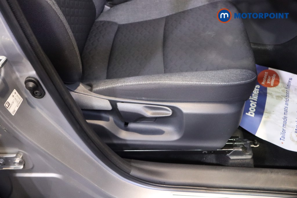 Used Toyota Yaris Cross 2023 for sale - 76184715: Photo 23