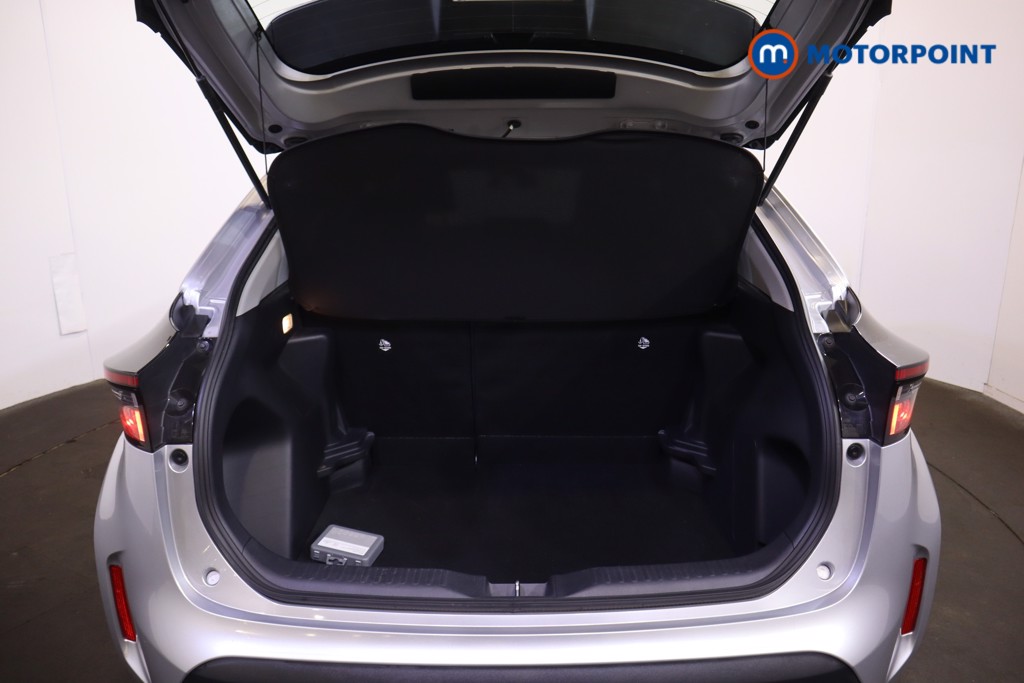 Used Toyota Yaris Cross 2023 for sale - 76184715: Photo 27