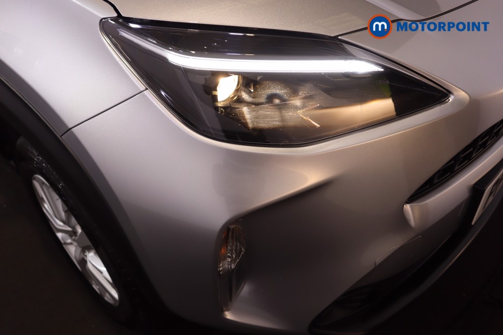 Used Toyota Yaris Cross 2023 for sale - 76184715: Photo 32