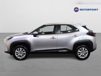Used Toyota Yaris Cross 2023 for sale - 76184715: Photo 4