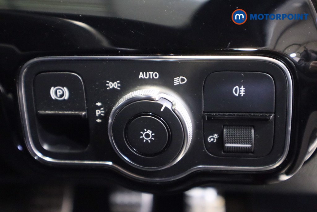 Used Mercedes-Benz A-Class 2019 for sale - 76889916: Photo 21