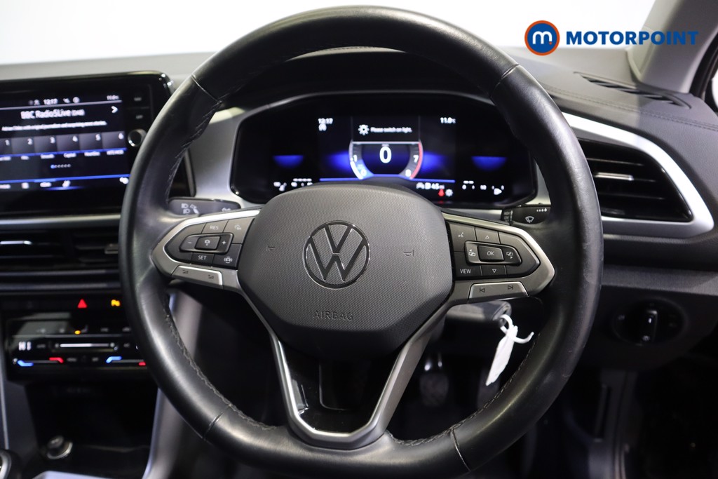 Used Volkswagen T-Roc 2023 for sale - 76653608: Photo 11