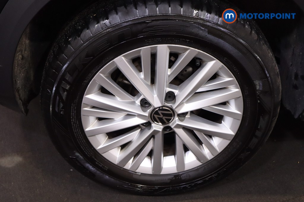 Used Volkswagen T-Roc 2023 for sale - 76653608: Photo 28