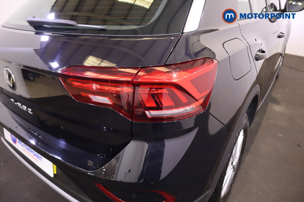 Used Volkswagen T-Roc 2023 for sale - 76653608: Photo 33