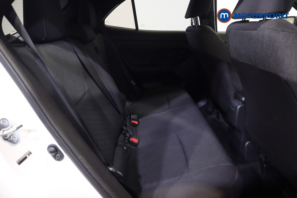 Used Toyota Yaris Cross 2023 for sale - 76036348: Photo 15