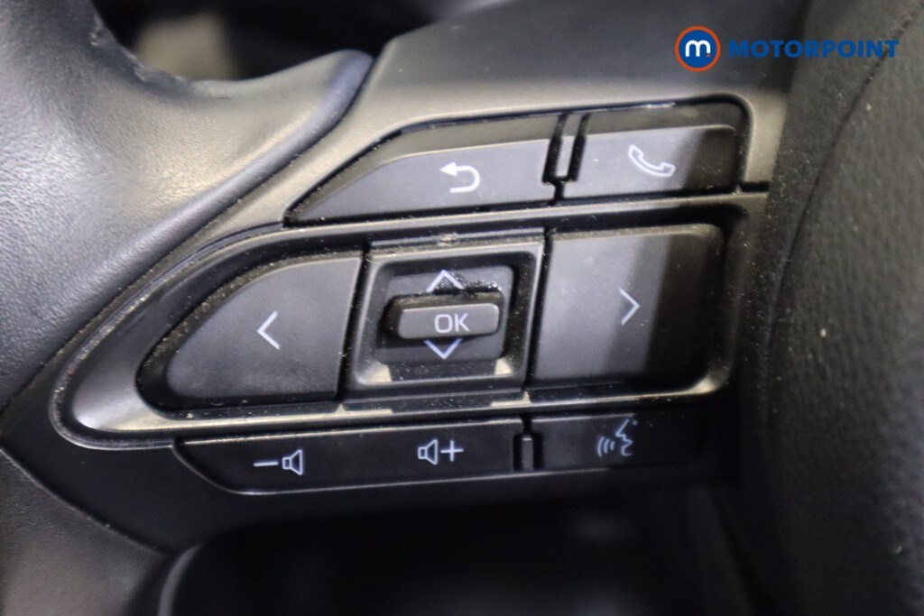 Used Toyota Yaris Cross 2023 for sale - 76036348: Photo 24