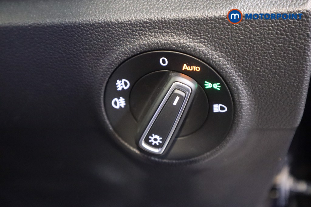 Used Volkswagen T-Roc 2021 for sale - 76739056: Photo 20