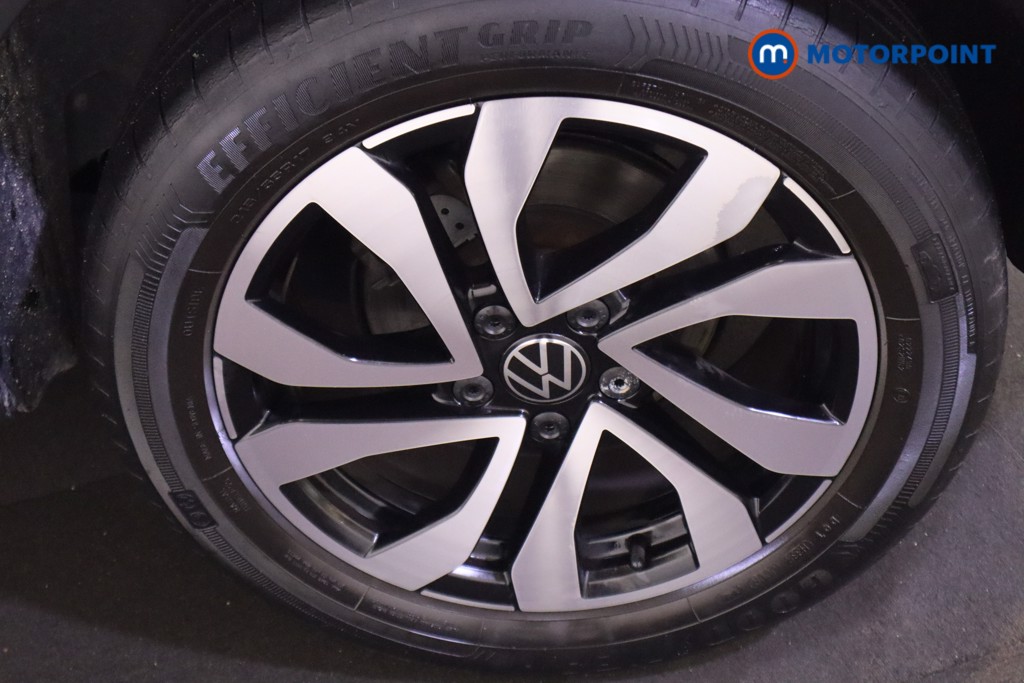 Used Volkswagen T-Roc 2021 for sale - 76739056: Photo 31