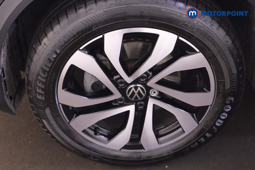 Used Volkswagen T-Roc 2021 for sale - 76739056: Photo 32