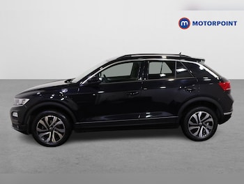 Used Volkswagen T-Roc 2021 for sale - 76739056: Photo