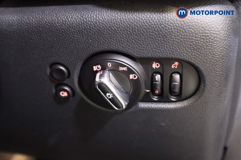 Used MINI Hatch 2021 for sale - 76252907: Photo 21