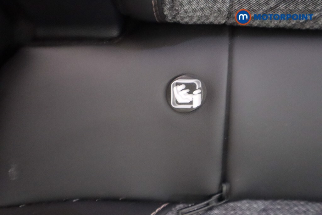 Used Peugeot 2008 2024 for sale - 77989275: Photo 35