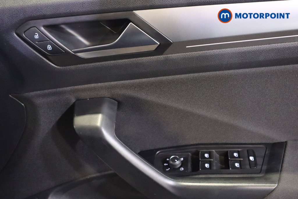 Used Volkswagen T-Roc 2021 for sale - 77180154: Photo 18