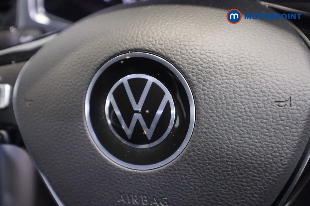 Used Volkswagen T-Roc 2021 for sale - 77180154: Photo 22