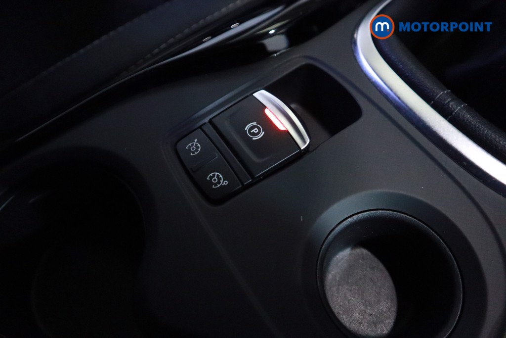 Used Renault Kadjar for sale - 77502140: Photo 32