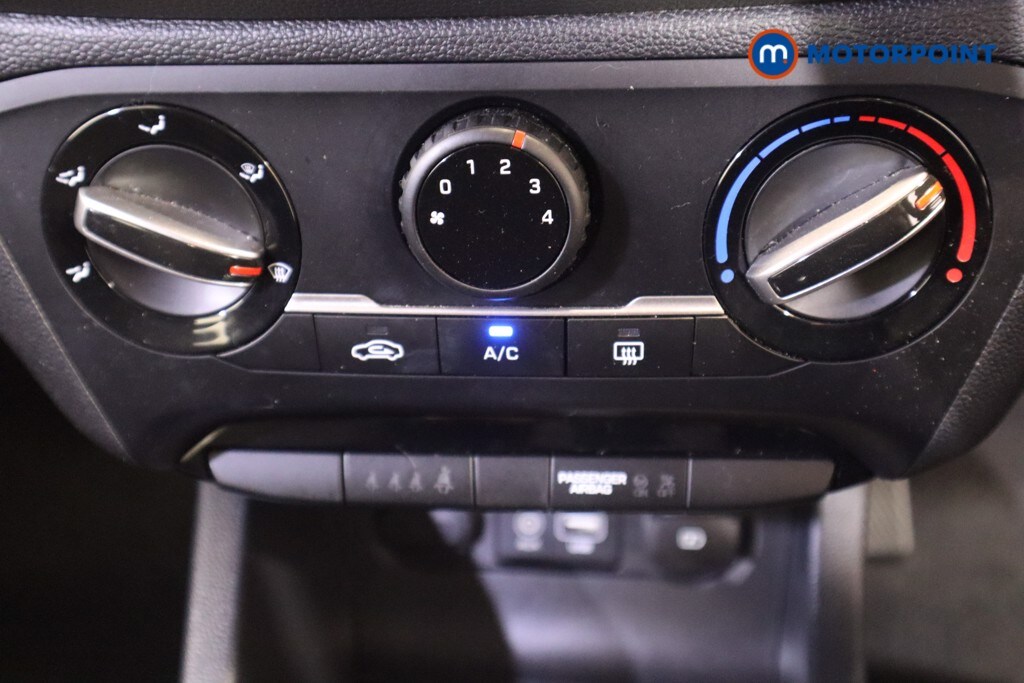 Used Hyundai i20 2019 for sale - 77743762: Photo 28