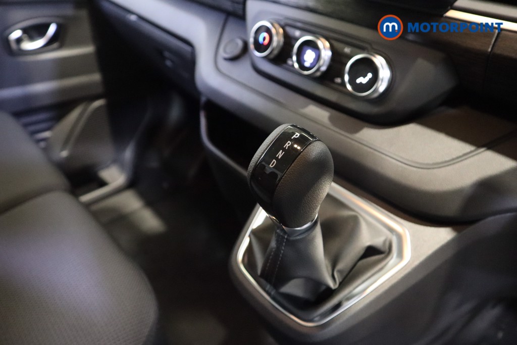 Used Renault Trafic 2025 for sale - 77128427: Photo 13