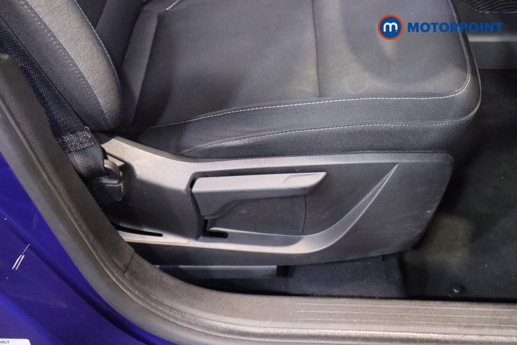 Used Renault Captur 2020 for sale - 76692204: Photo 24