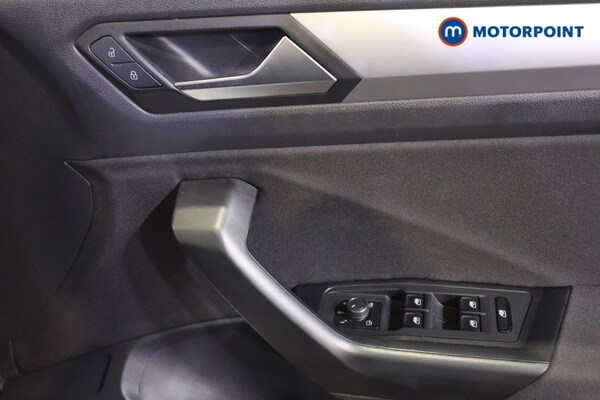 Used Volkswagen T-Roc 2022 for sale - 76184606: Photo 17