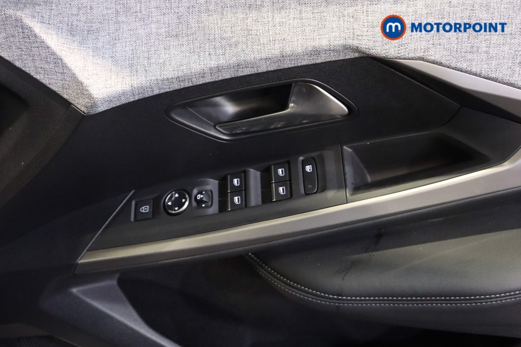 Used Peugeot 5008 2025 for sale - 77187187: Photo 18