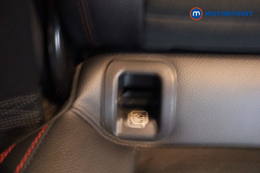 Used Mercedes-Benz CLA 2019 for sale - 76739111: Photo 37