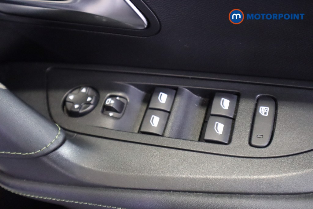 Used Peugeot 2008 2022 for sale - 76405462: Photo 19