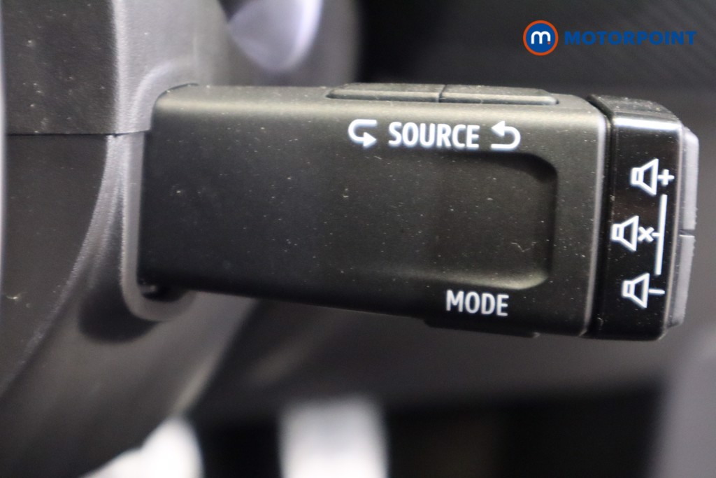 Used Renault Clio 2021 for sale - 78001442: Photo 28