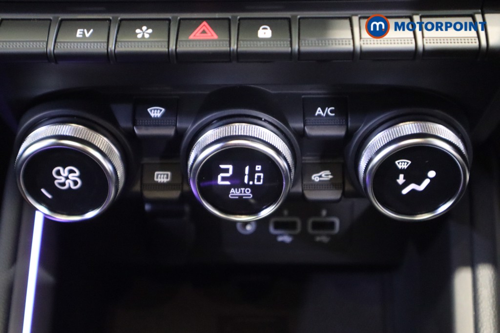 Used Renault Clio 2021 for sale - 78001442: Photo 31