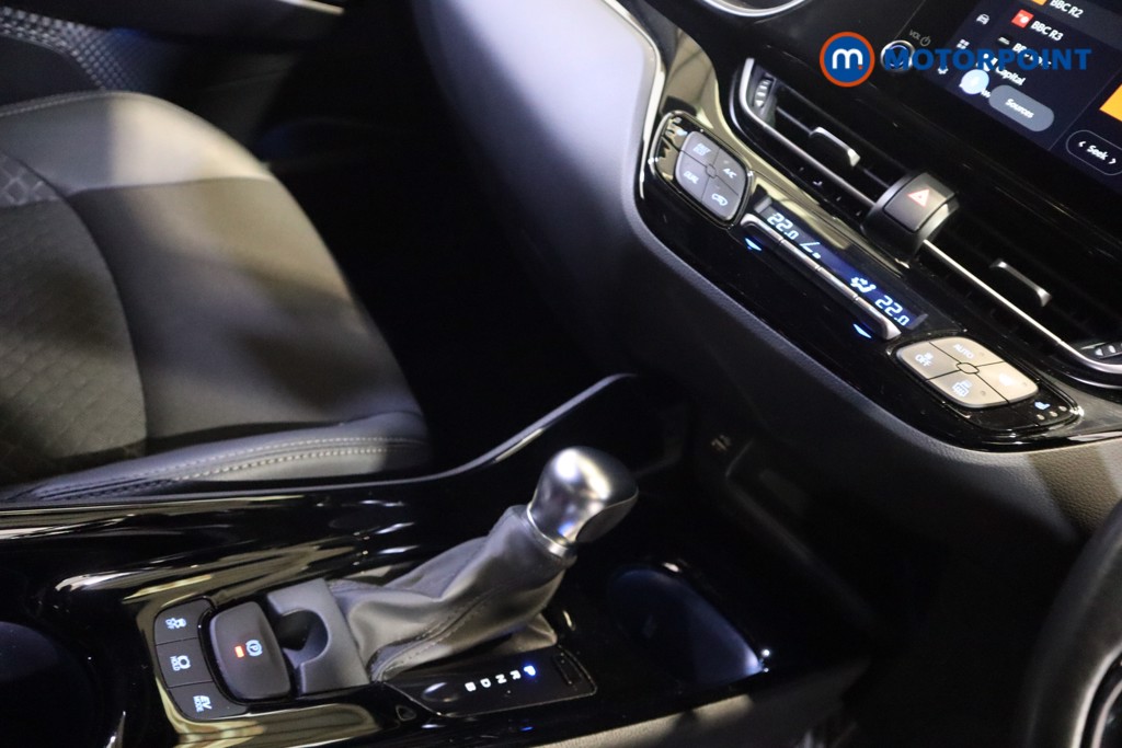 Used Toyota C-HR 2022 for sale - 76453091: Photo 15