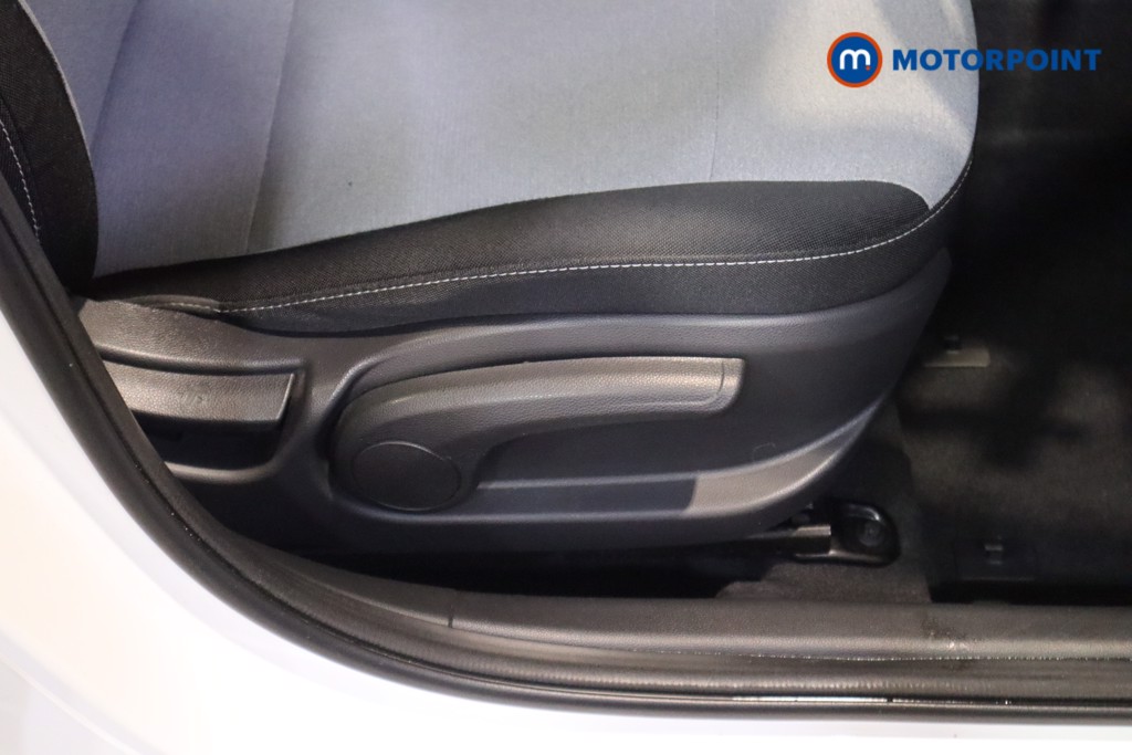 Used Hyundai i20 2016 for sale - 77590947: Photo 24