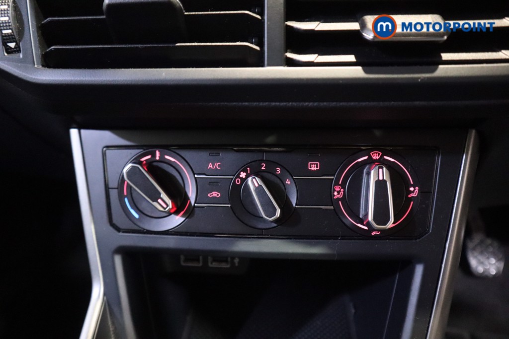 Used Volkswagen Polo 2019 for sale - 77180111: Photo 14