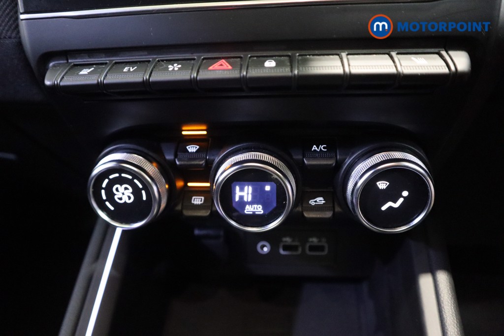 Used Renault Clio 2023 for sale - 77951601: Photo 27