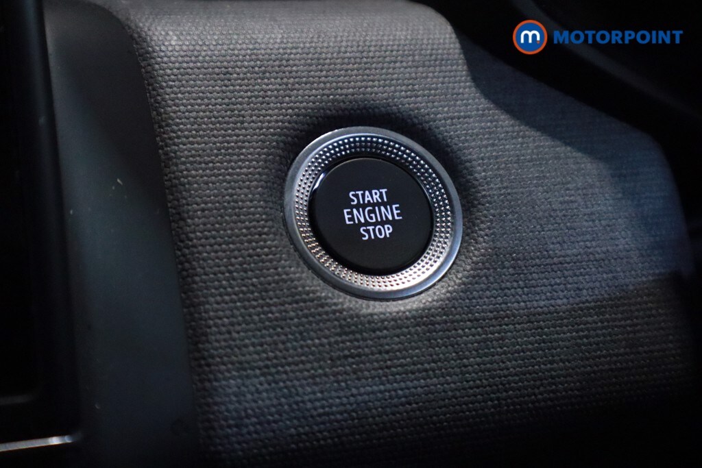 Used Renault Clio for sale - 77543204: Photo 24