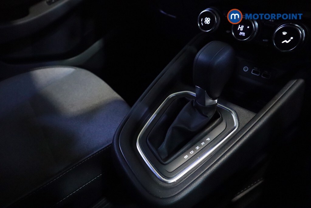 Used Renault Clio for sale - 77543204: Photo 28