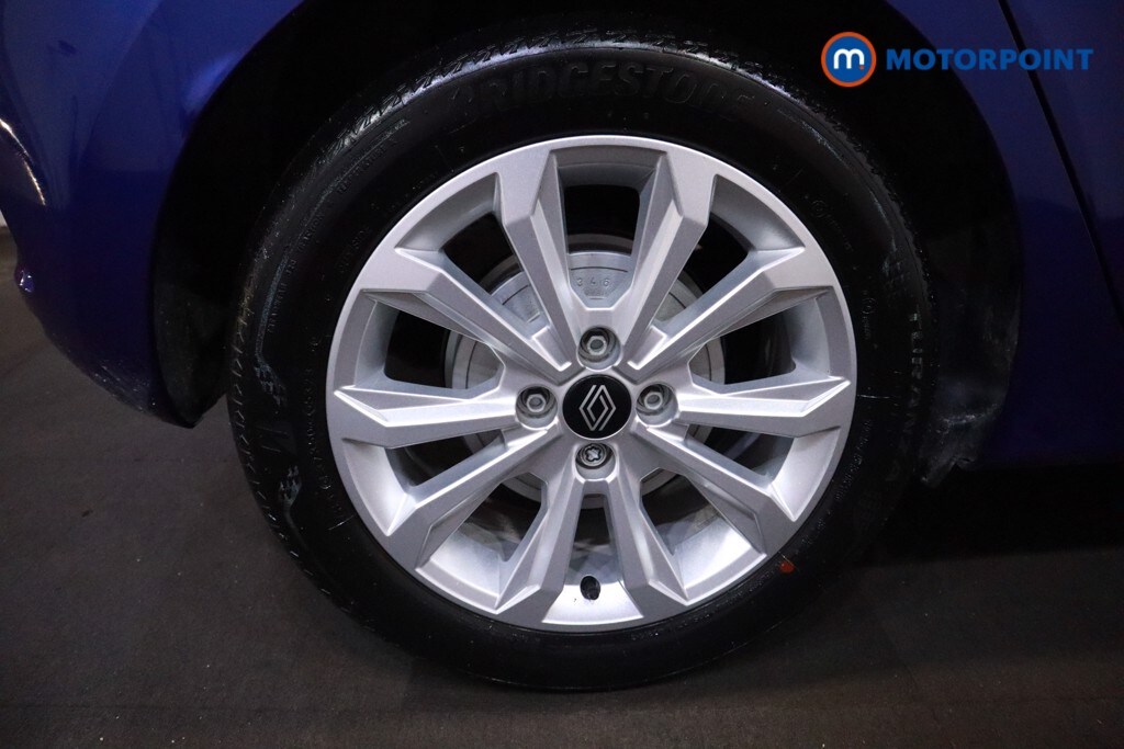 Used Renault Clio for sale - 77543204: Photo 38