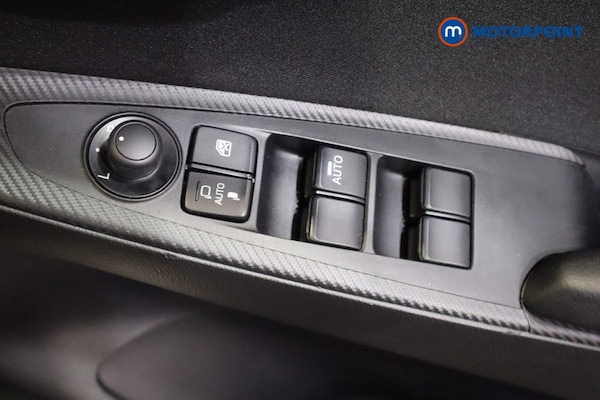 Used Mazda Mazda2 2024 for sale - 76147042: Photo 19