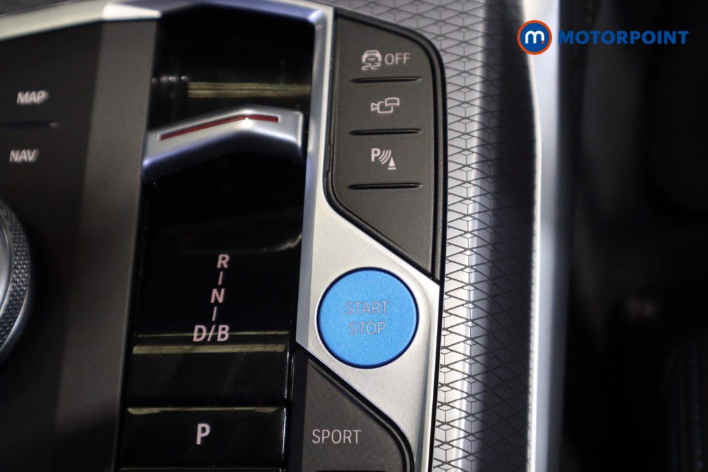 Used BMW i4 2025 for sale - 77998032: Photo 13