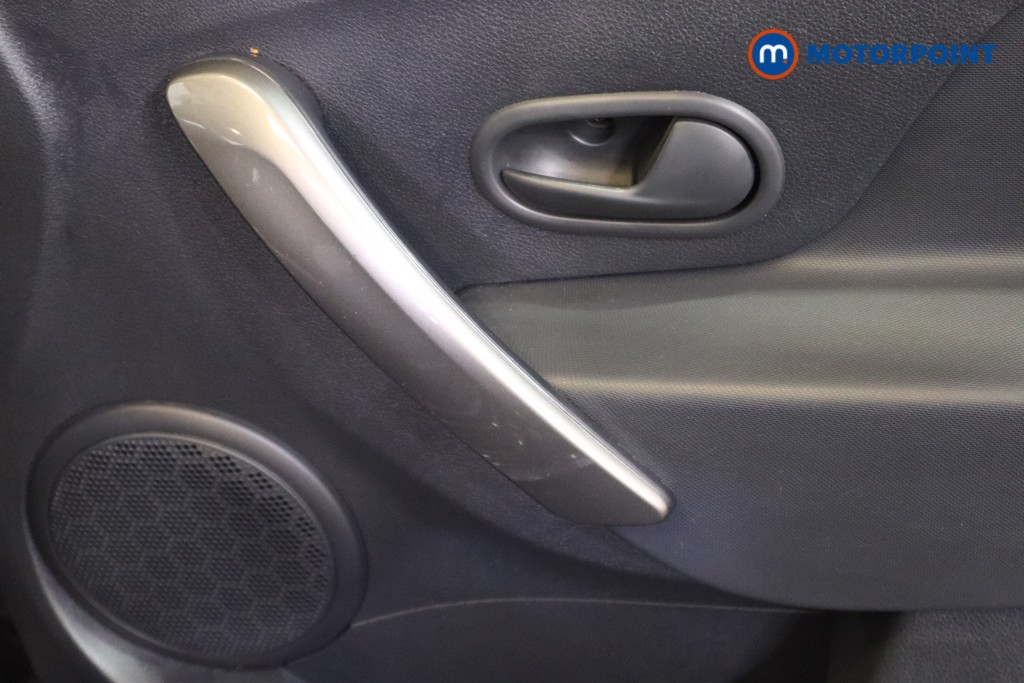 Used Dacia Sandero Stepway 2016 for sale - 76534620: Photo 23