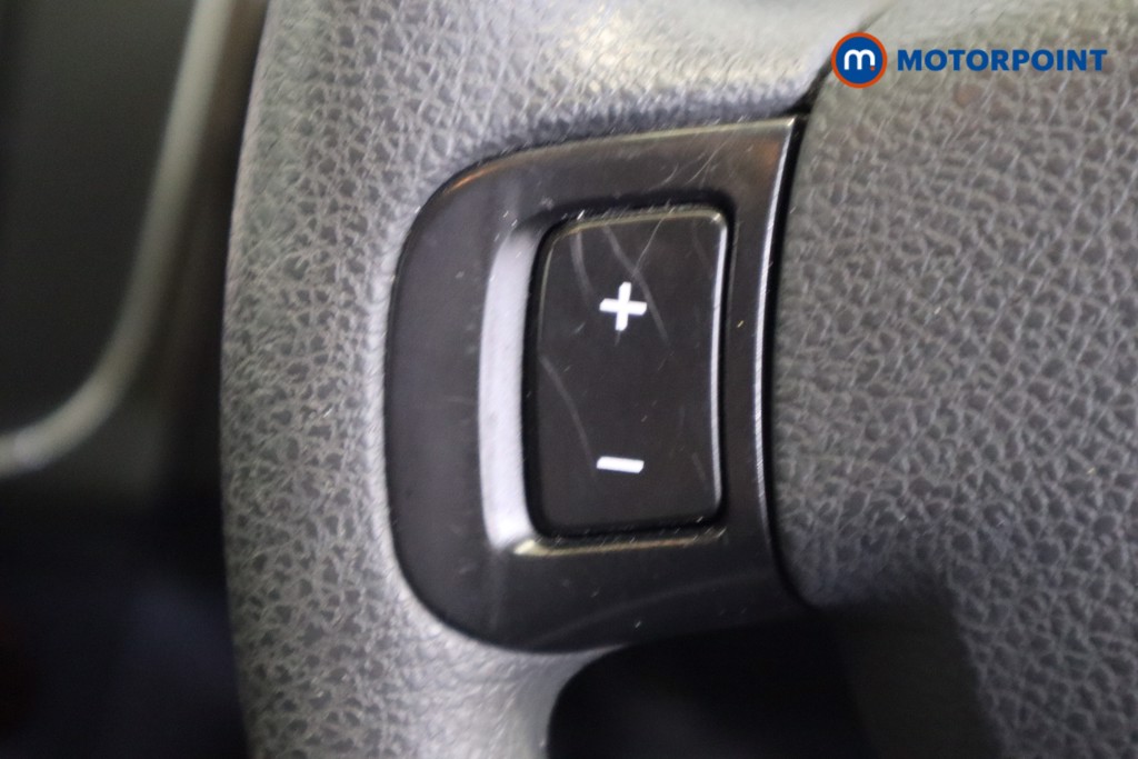 Used Dacia Sandero Stepway 2016 for sale - 76534620: Photo 25
