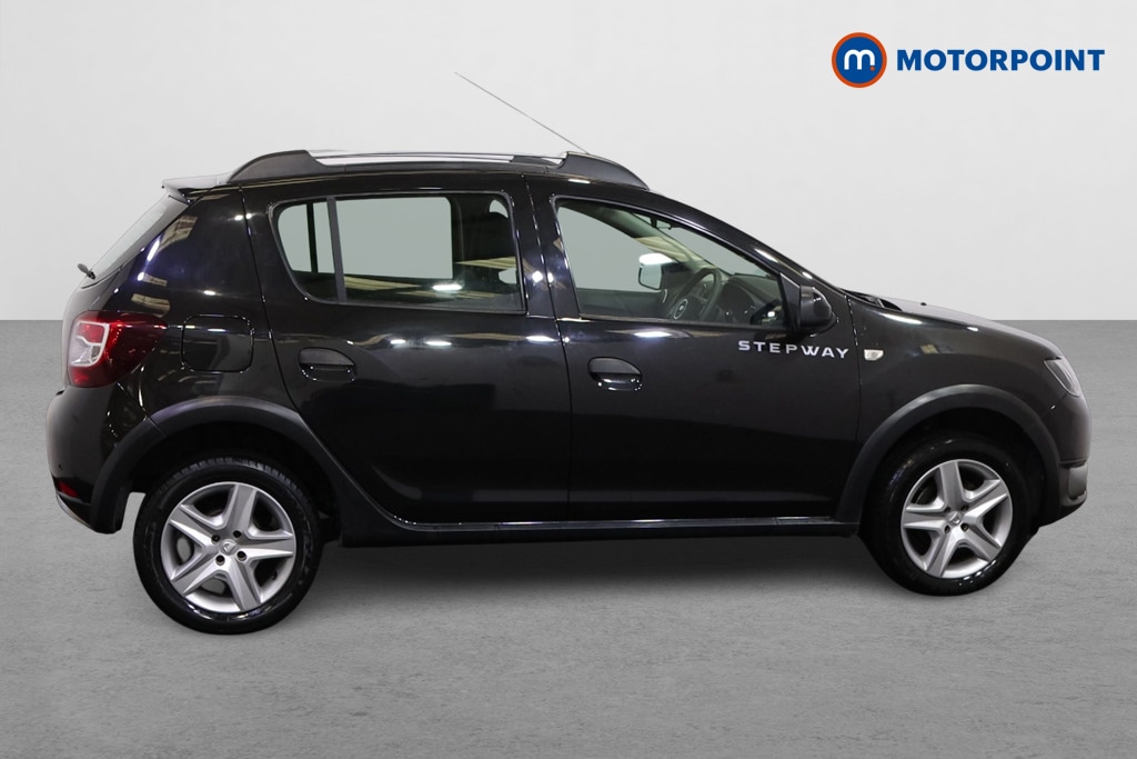 Used Dacia Sandero Stepway 2016 for sale - 76534620: Photo 8