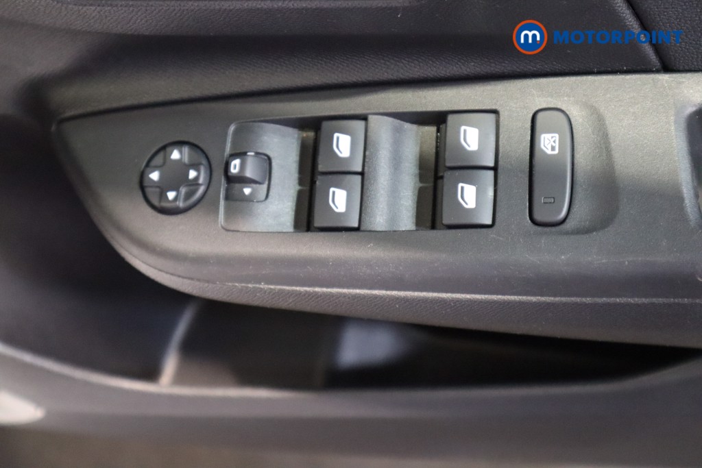 Used Vauxhall Corsa 2023 for sale - 77904159: Photo 24