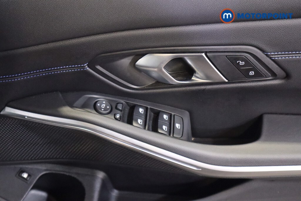 Used BMW 3 Series 2023 for sale - 77432020: Photo 18