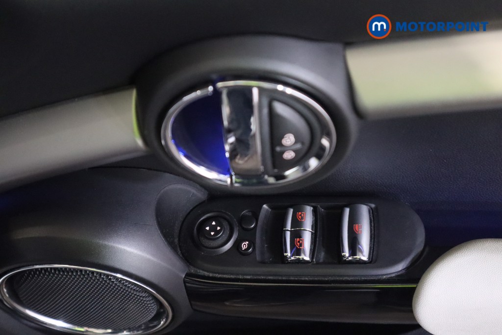 Used MINI Convertible 2019 for sale - 77989217: Photo 24