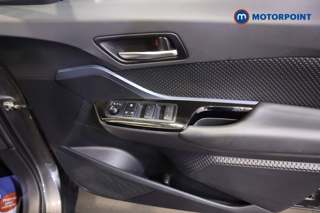 Used Toyota C-HR 2022 for sale - 76603709: Photo 17