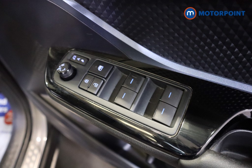 Used Toyota C-HR 2022 for sale - 76603709: Photo 19